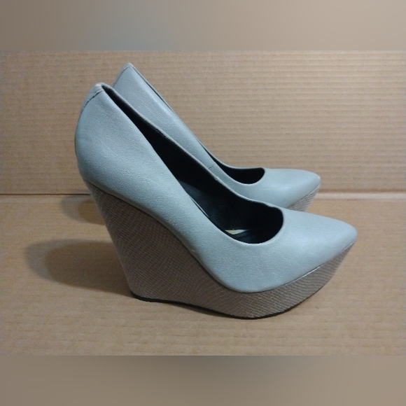 Rock&Republic Wedge - Picture 7 of 7